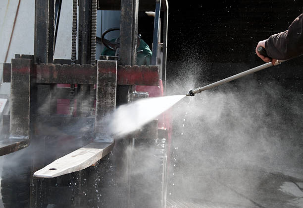 Best Factory Floor Cleaning  in Brinkley, AR